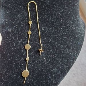 Goldtone chain with discs thread through earring 7 inches long
